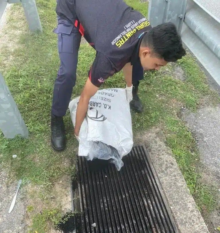 ELITE大道发生车祸柴油外泄 雪政府迅速清理避免滤水站关闭