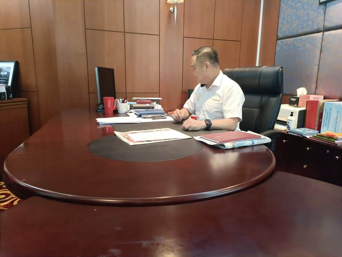 黄瑞林专访（4）：雪议会解散后仍履行议长职   黄瑞林：直至新政权产生