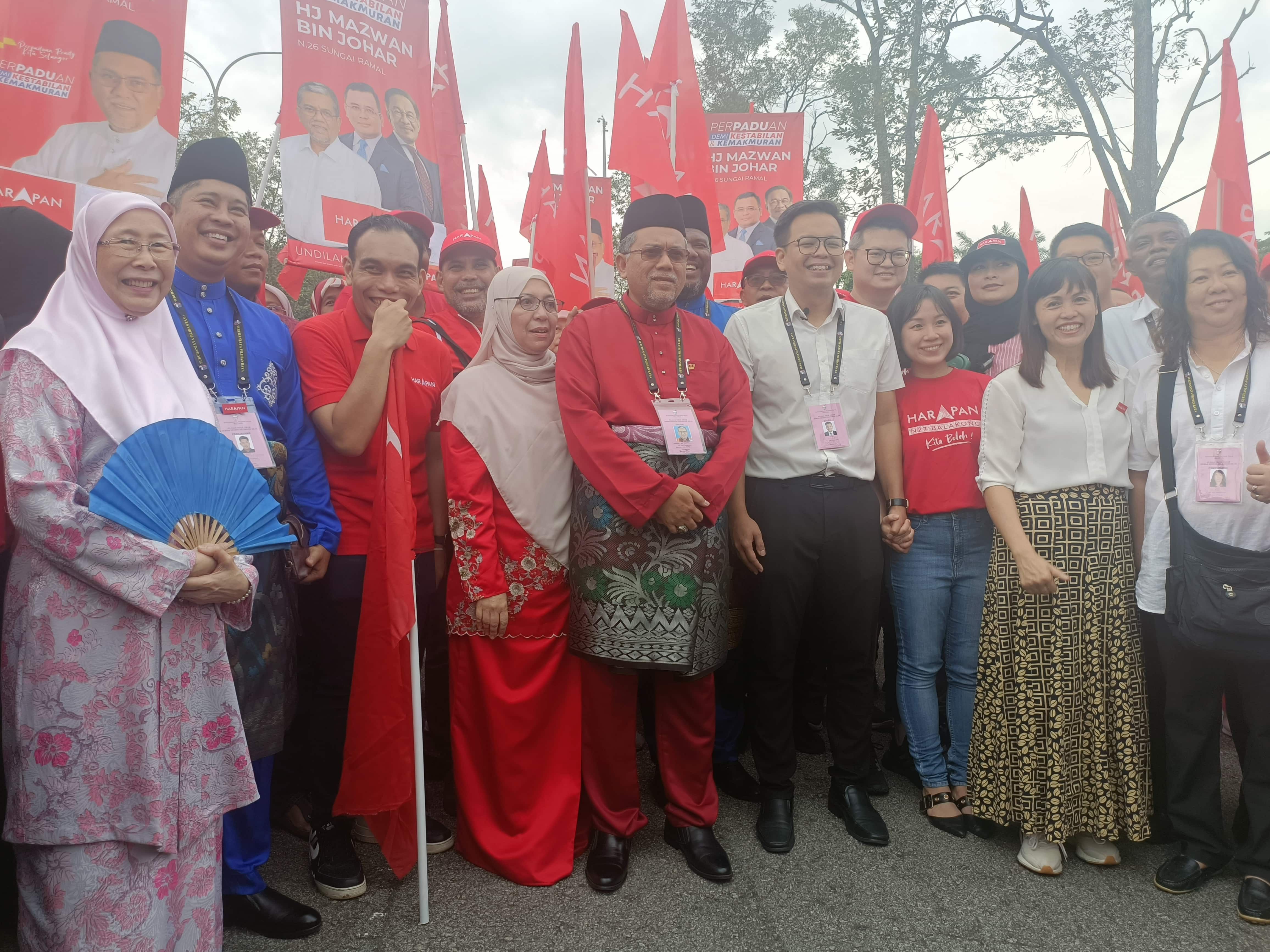 无拉港州席对垒国盟候选人  希盟王俊伟全力迎战赢民心