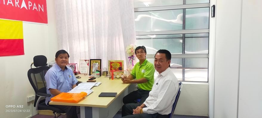 代蓝眼出征加影州席  张睷洋获许来贤助选