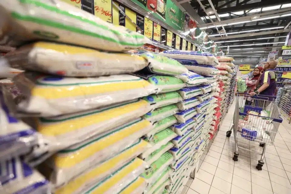 SARa受惠者全国600超市.杂货店 可购必需品