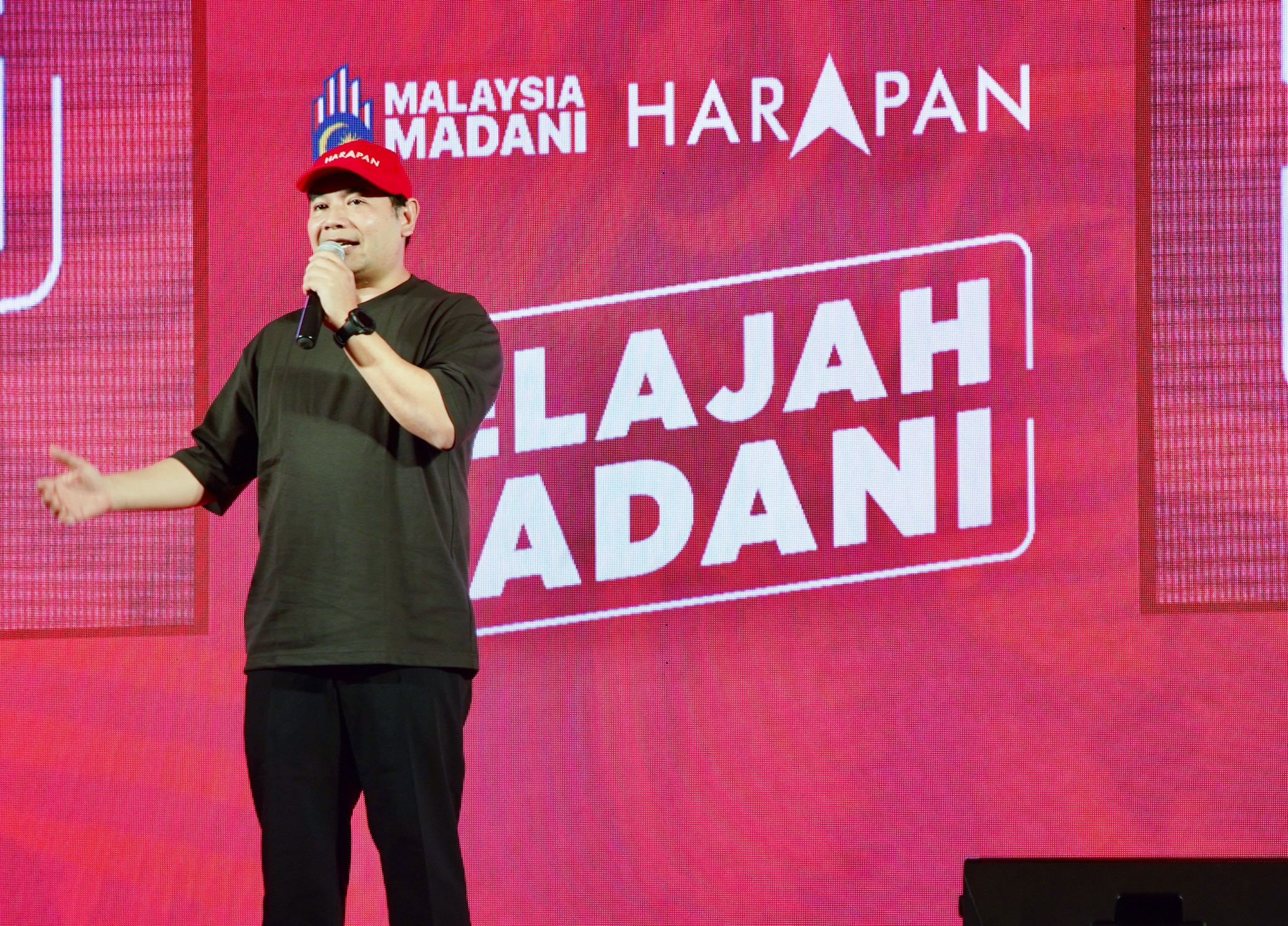 Dasar progresif selesai isu gaji, bantu rakyat depani kos hidup tinggi