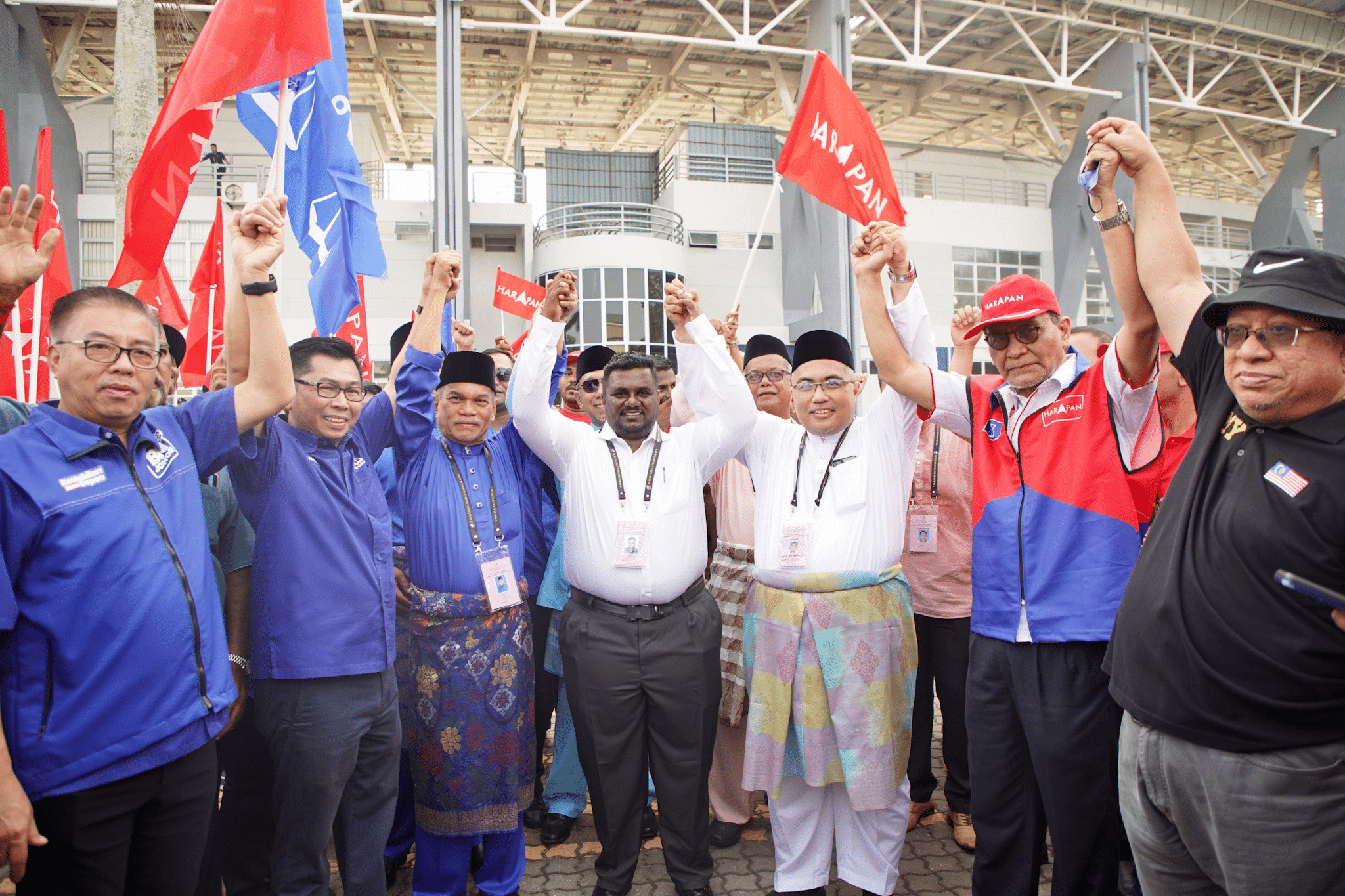 புக்கிட் மெலாவத்தி தொகுதியில் தீபன்-நோராஸ்லி இடையே நேரடிப் போட்டி