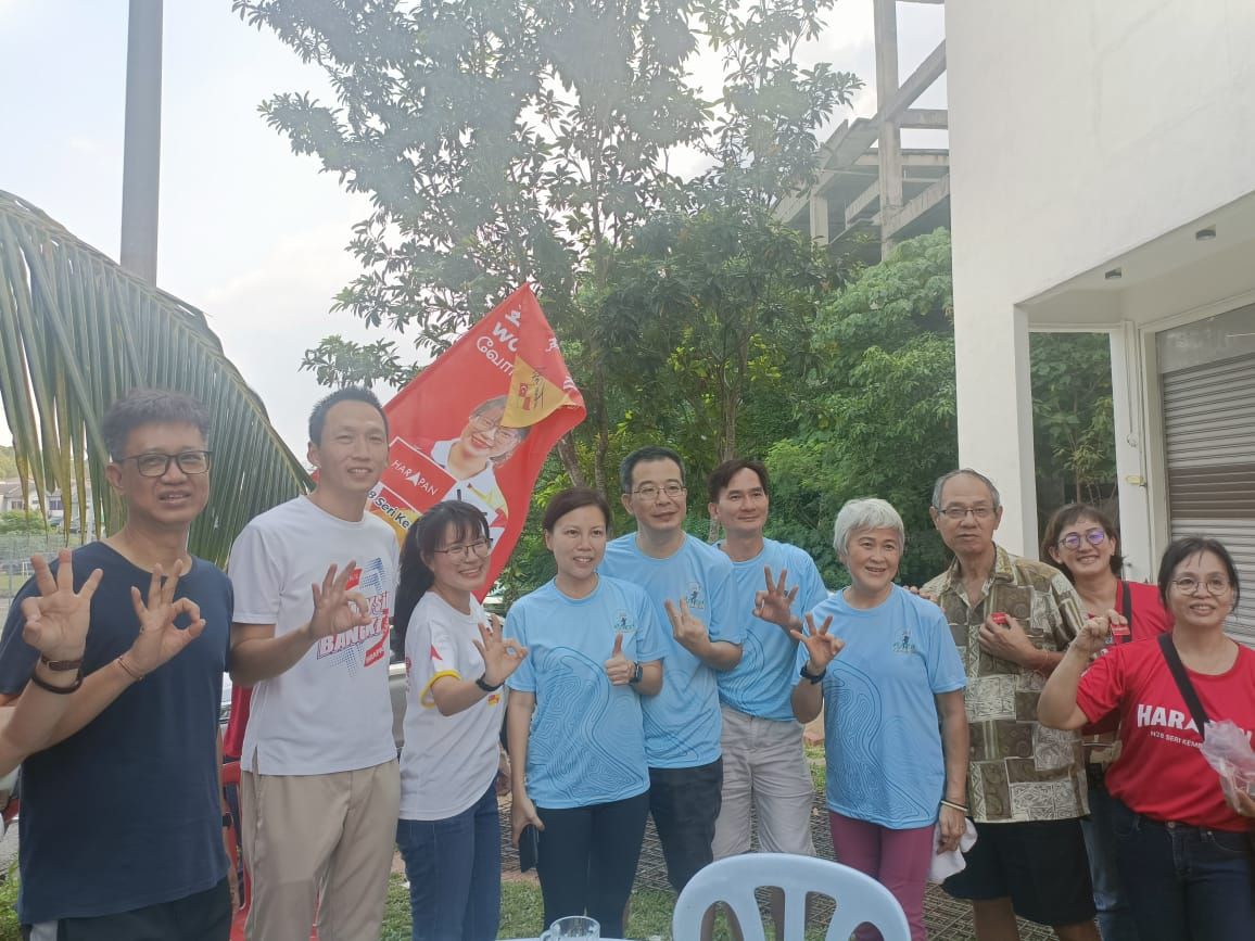 王诗棋走入社区自我介绍  欣慰选民热烈欢迎与支持