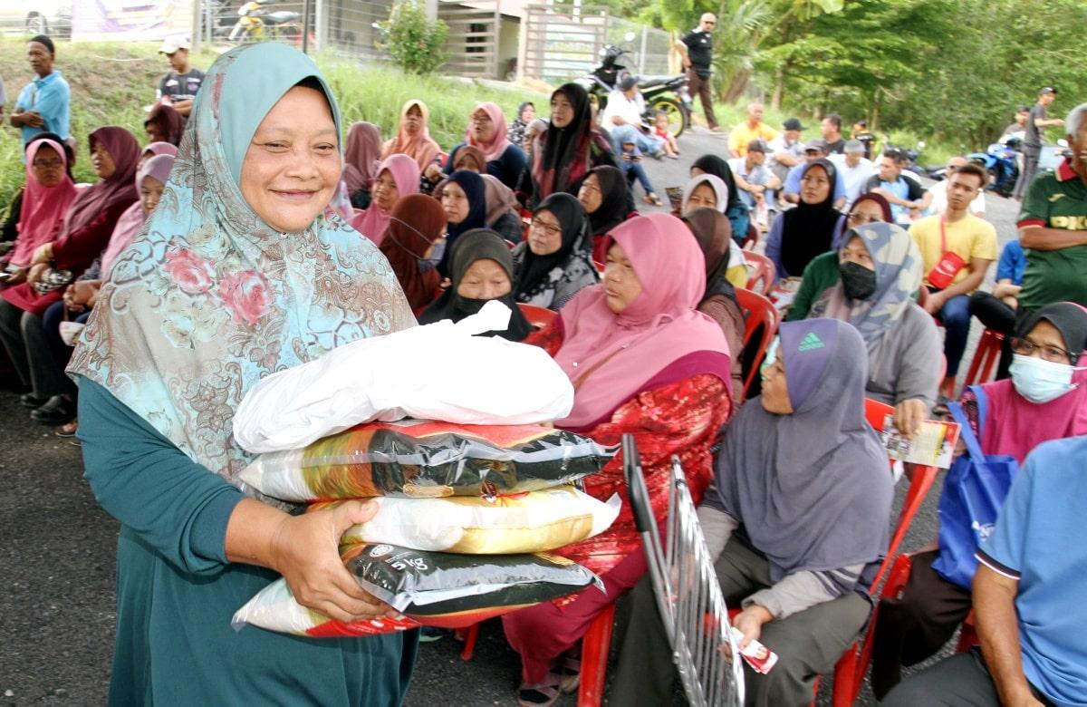 PKPS bawa barangan kering ke jualan murah DUN Sementa