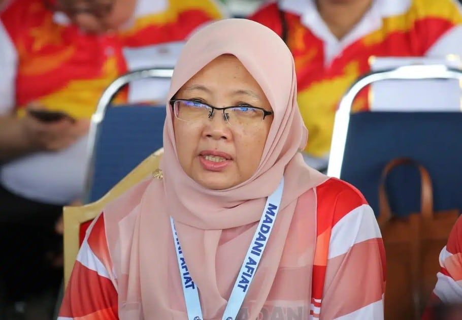 昌明医药计划推出3个月 卫长：11万B40家庭受惠