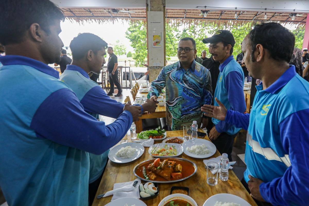 MB hargai tugas KDEBWM, selar pihak hina pekerja urus sisa pepejal