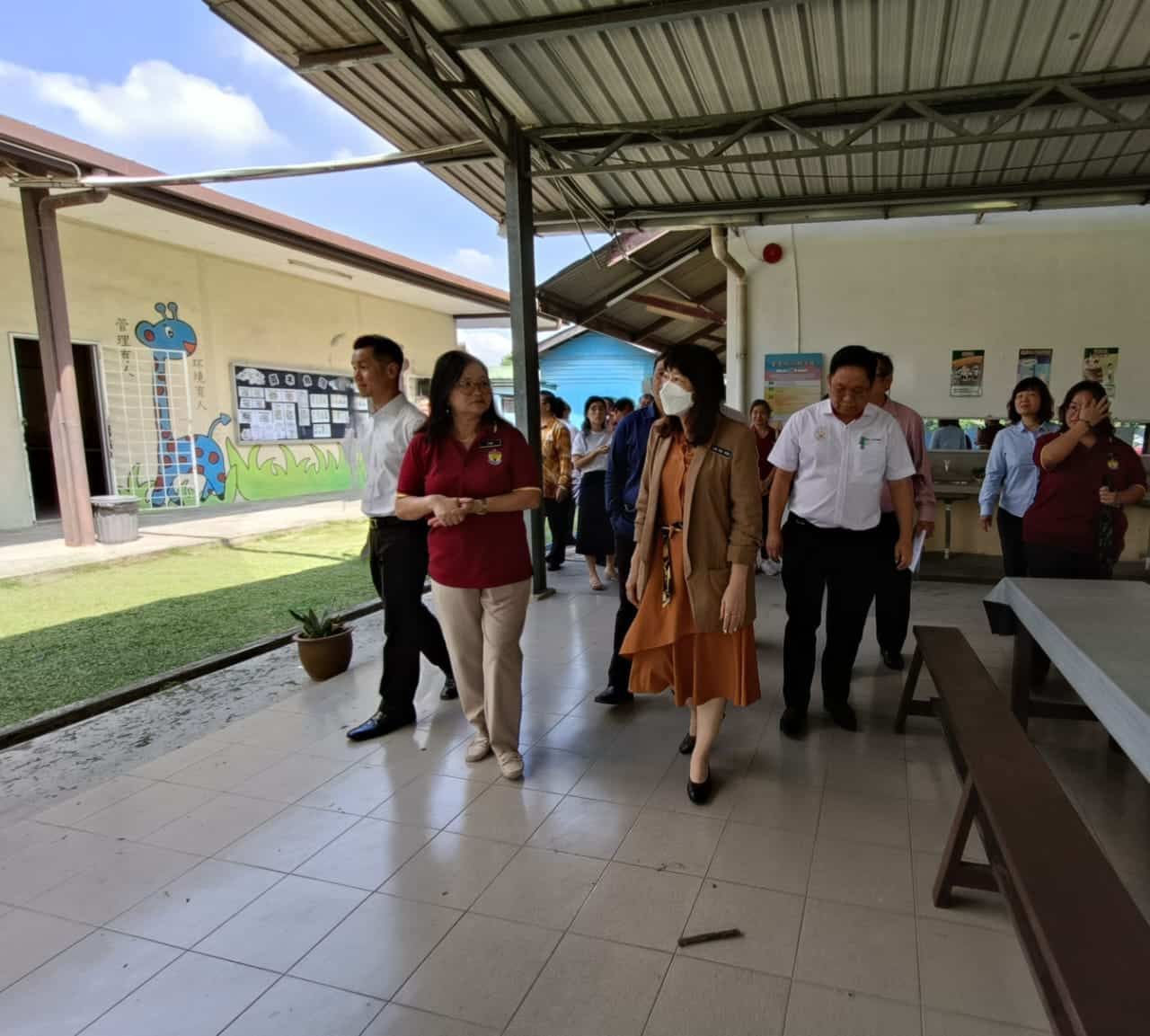 政府2016年起至今   拨65亿翻修残旧学校