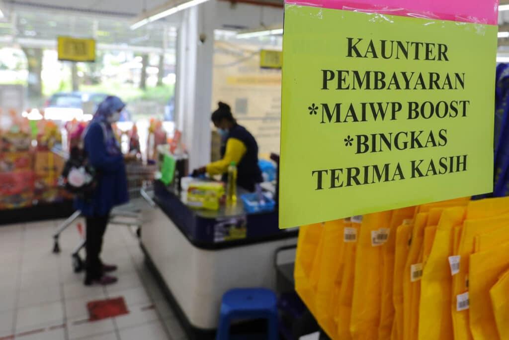 30,000 Selangor residents get RM3,600 annually to purchase basic needs