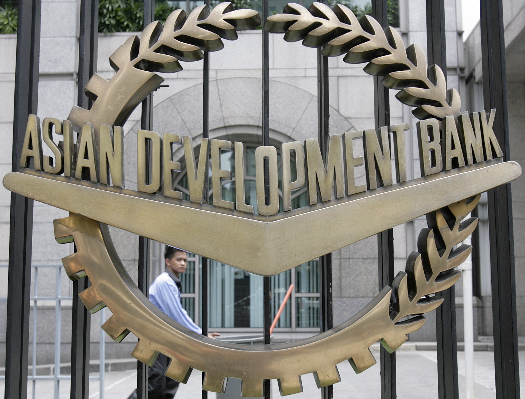 ADB approves US$400mln loan to boost Philippines’ revenue mobilisation