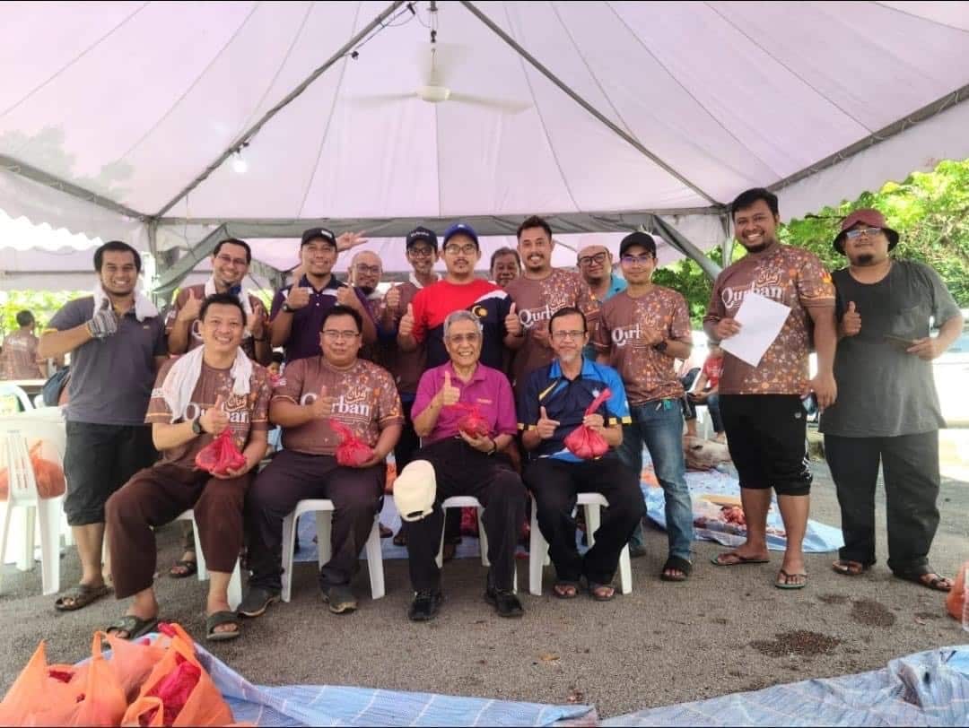 Mais sumbang 17 lembu korban bersama agensi, anak syarikat
