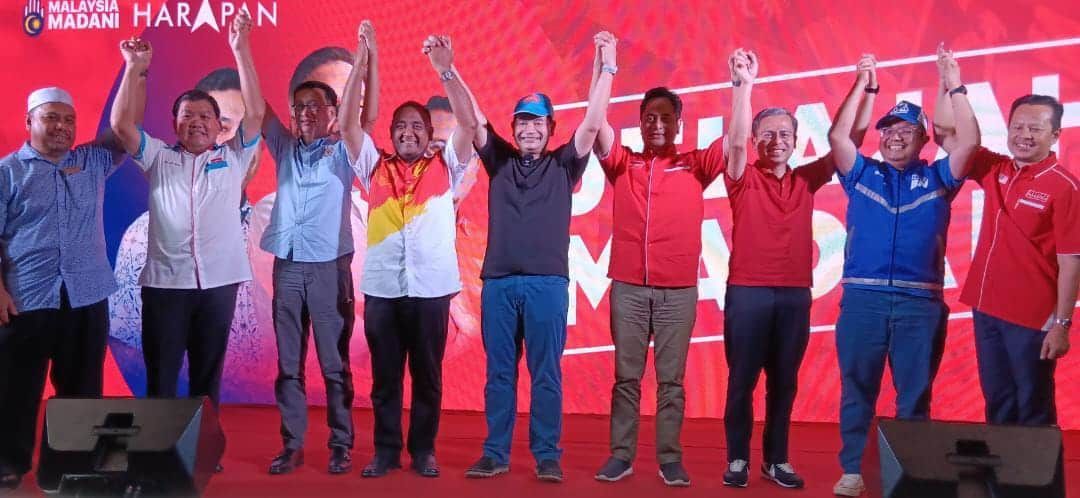 பெரிக்காத்தான் தலைவர்களைப்  பொது விவாதத்திற்கு   அழைத்தார்  ரபிசி