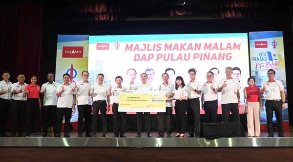 陆兆福:火箭州选有新面孔 劝不获守土者尊重党决定