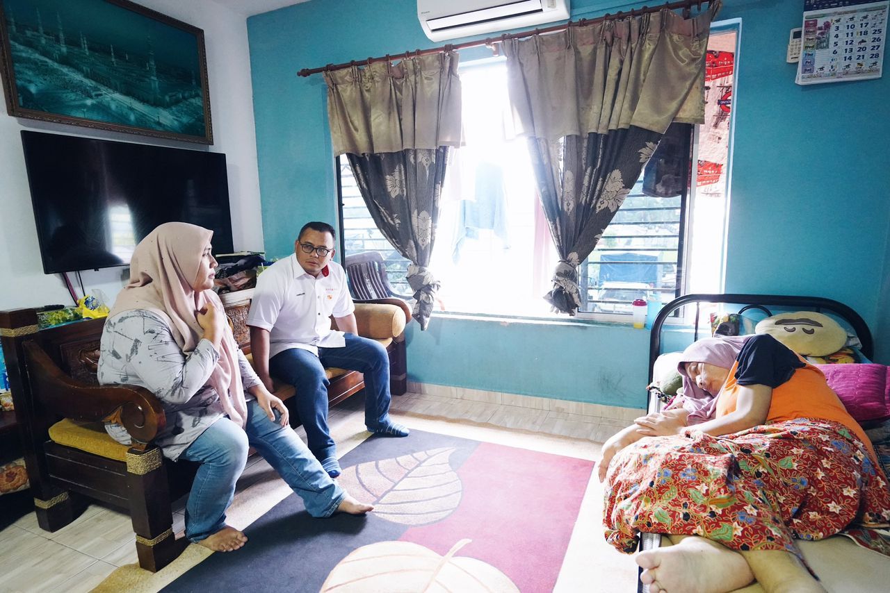 Keluarga pesakit barah terharu dikunjungi Amirudin, sifatkan beliau prihatin rakyat