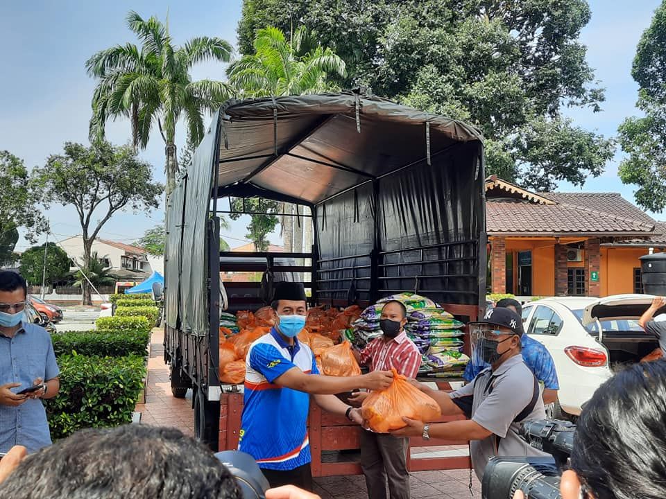 சுங்கை காண்டீஸ் தொகுதியில் 11 லட்சம் வெள்ளி செலவில் 29 மேம்பாட்டுத் திட்டங்கள் அமல்