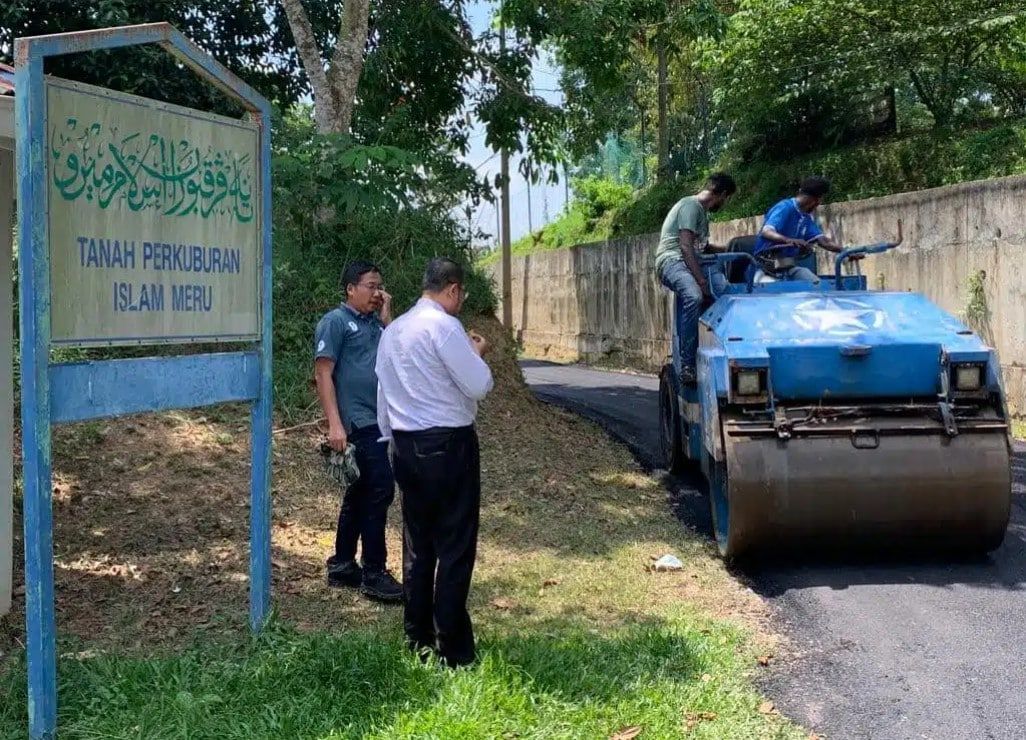 法古拉兹5年来积极解民困  解决中路区90%基设问题