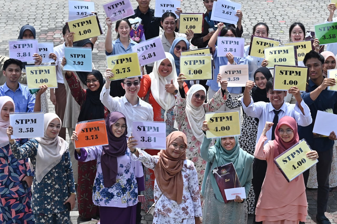 Over 71,000 STPM holders offered places in public universities