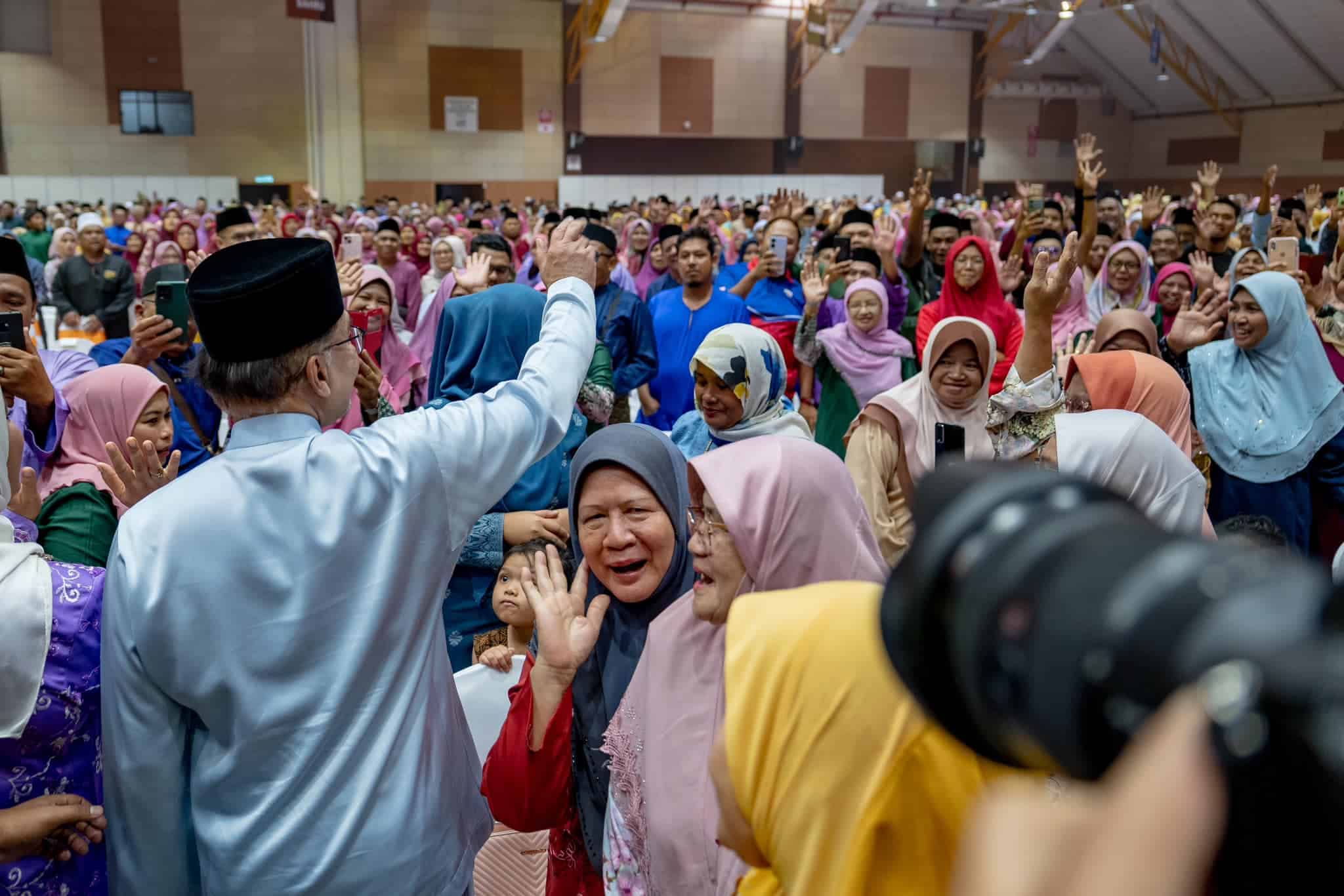 Jaminan kerajaan hingga RM9.9 bilion ringankan beban kewangan Felda