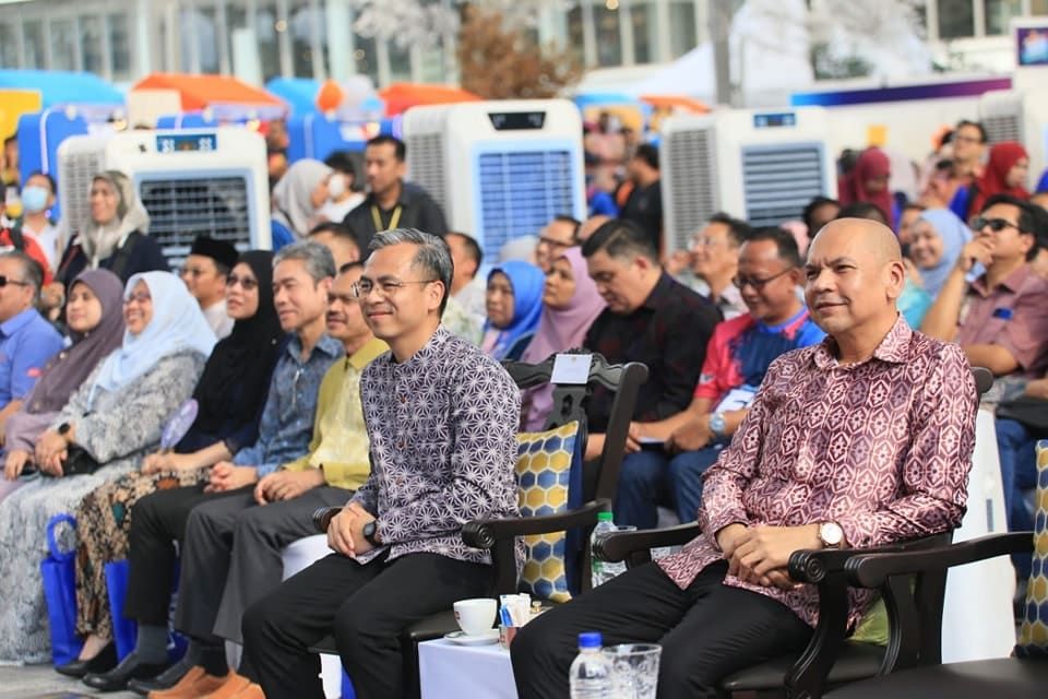 上半年投资额同比增220% 法米指近期料有新宣布