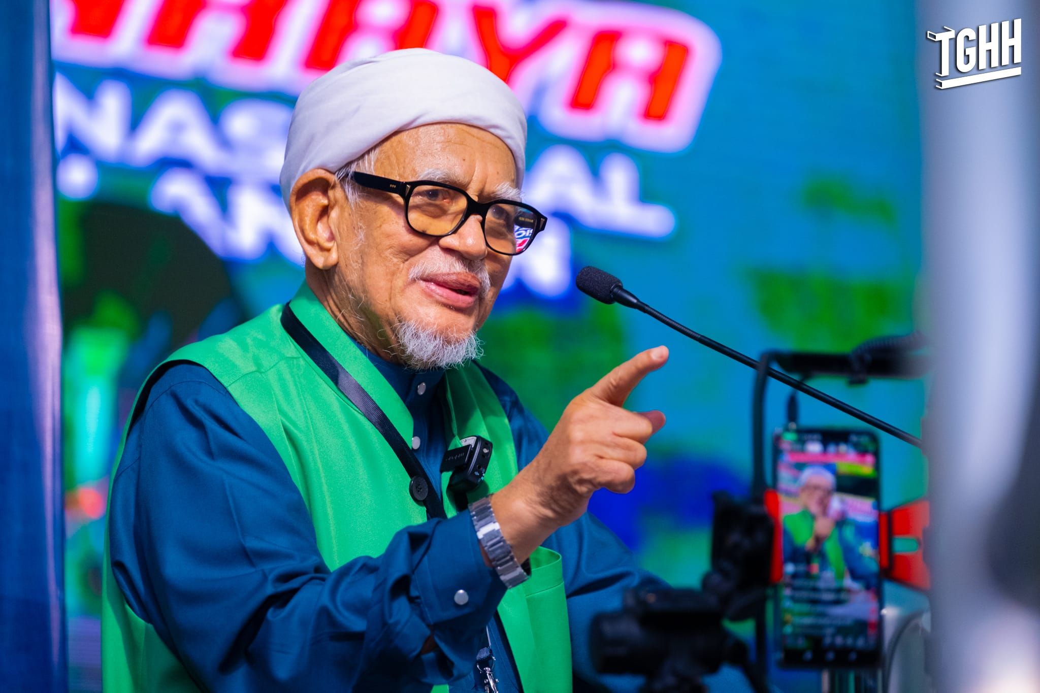 哈迪阿旺身体好转 下午出院回家休息