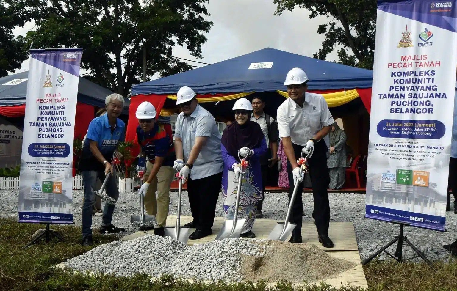 தாமான் சௌஜானா பூச்சோங் பென்யாயாங் சமூக திட்டத்தின் வழி RM425,209 செலவில் மண்டபம்