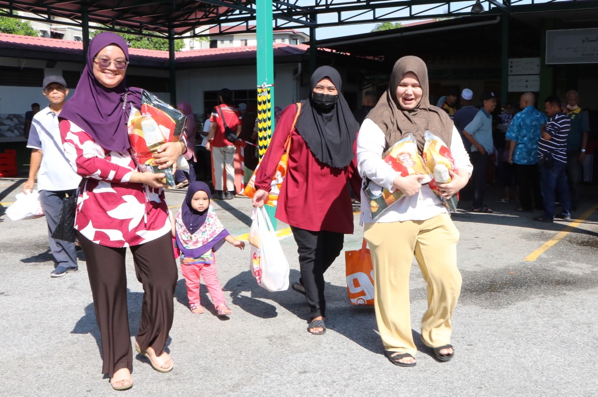 JER: Penduduk berpuas hati, belanja sedikit tetapi dapat beli banyak barang