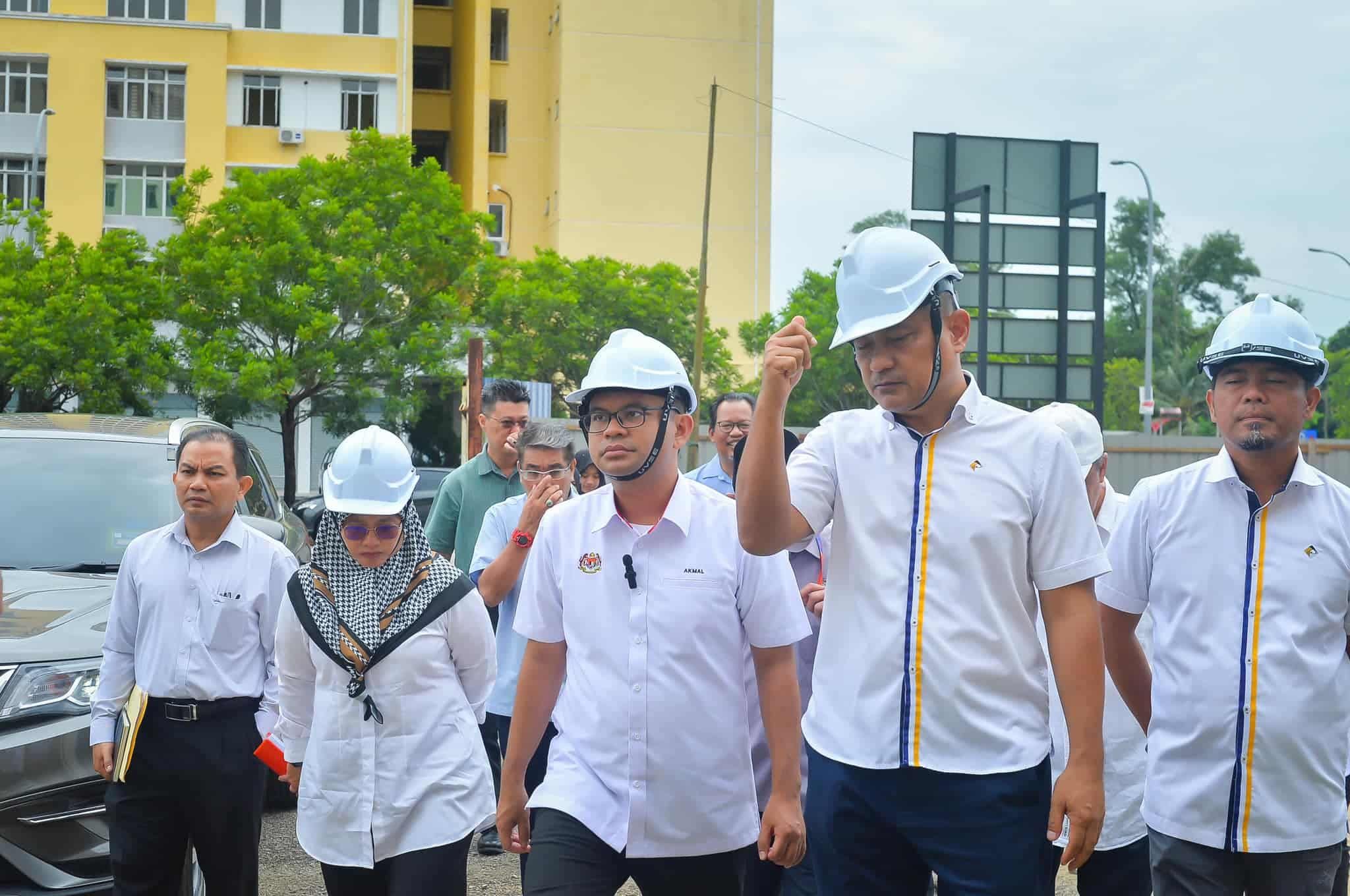 今年建3410间人民亲善房屋 阿克马：简化程序控制建筑费