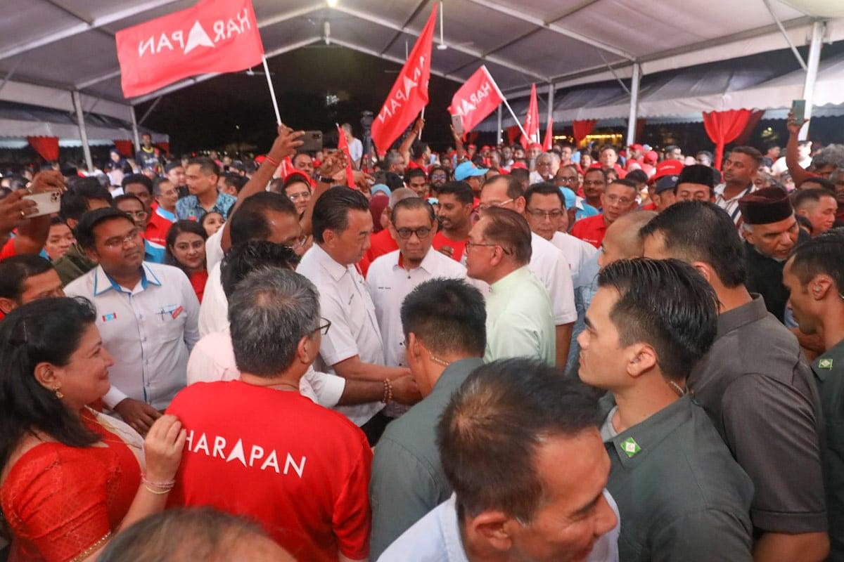 Bukan hanya lupus hutang, tambah kemudahan buat peneroka Felda