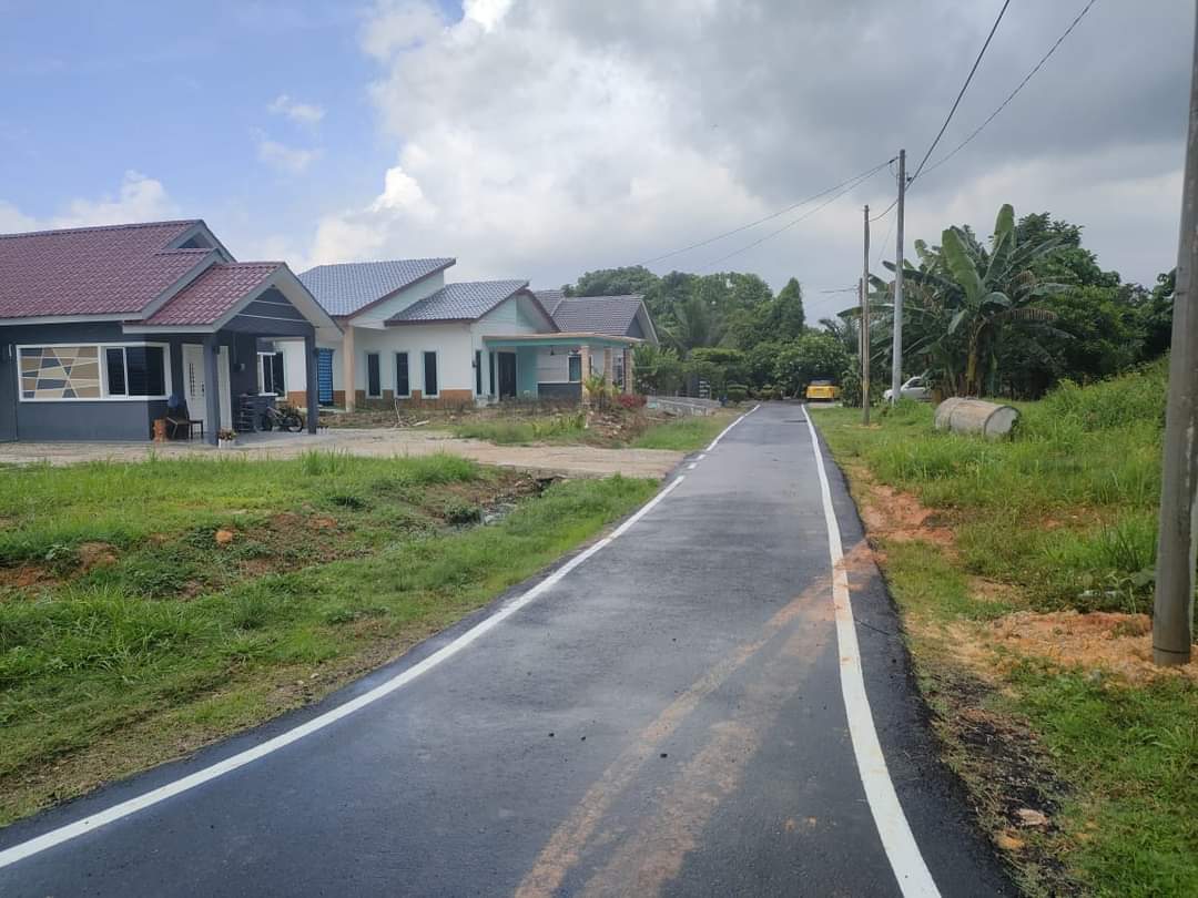 Peruntuk RM50,000 baik pulih jalan Kampung Idaman