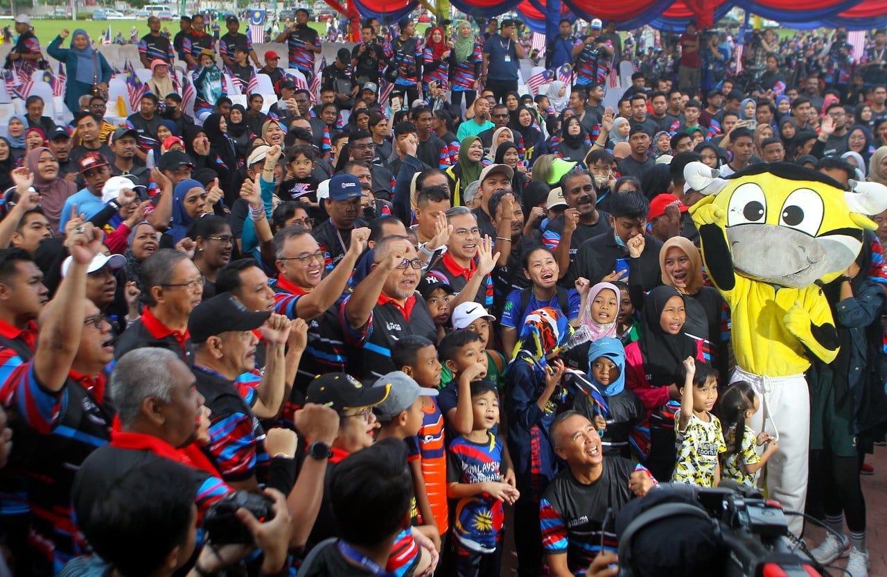 网络资讯“秒传”真假难辨 安华：分享前须谨慎核实