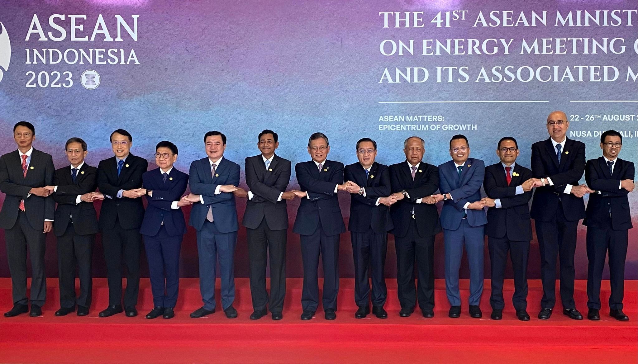 Foreign renewables trade key to country’s energy storage future — Nik Nazmi