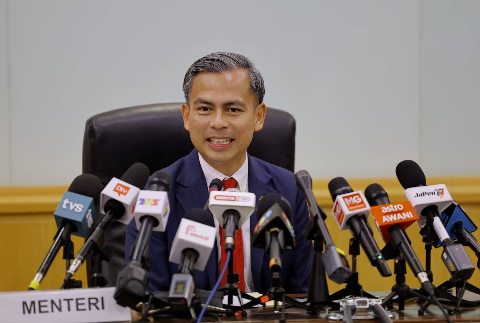 செப்டம்பர் மாதம் இணையக் கட்டணம் குறையும்- அமைச்சர் ஃபாஹ்மி ஃபாட்சில் தகவல்