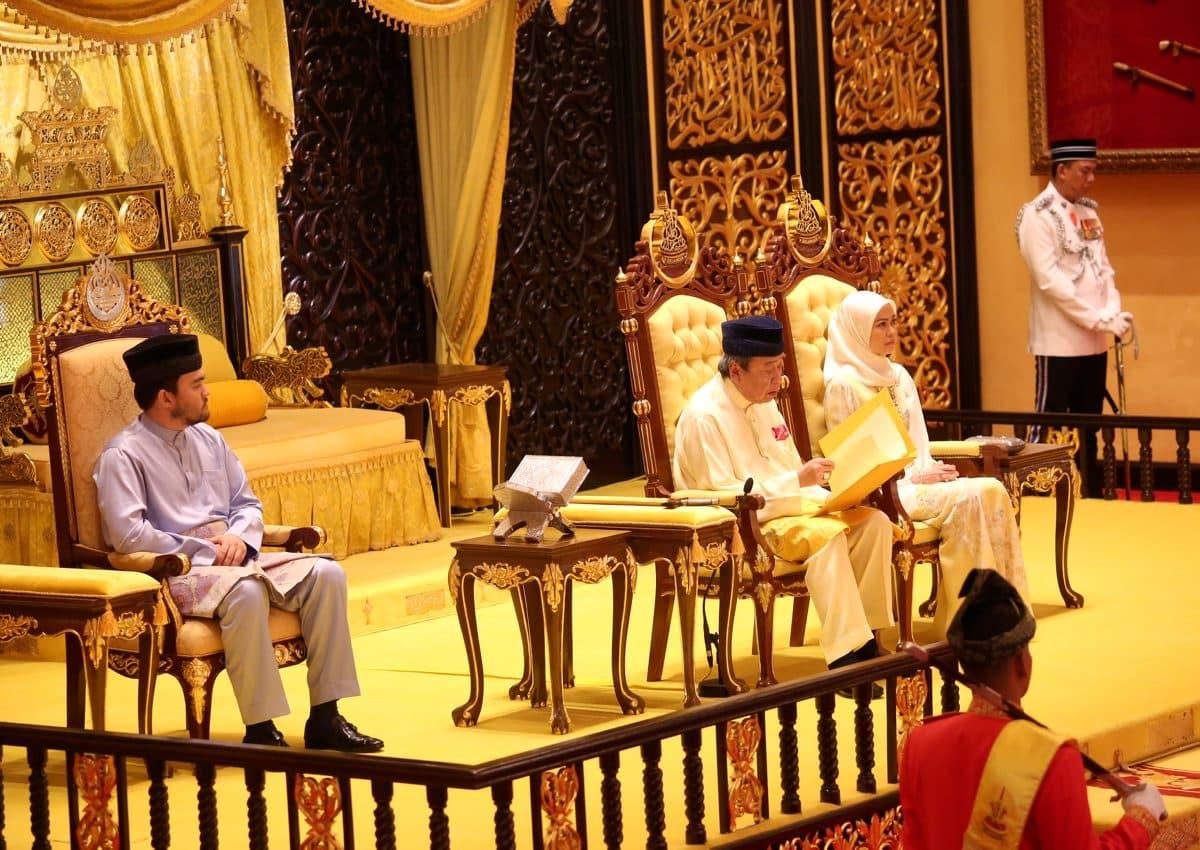 Sultan titah pulih ekonomi, titik berat isu kos sara hidup