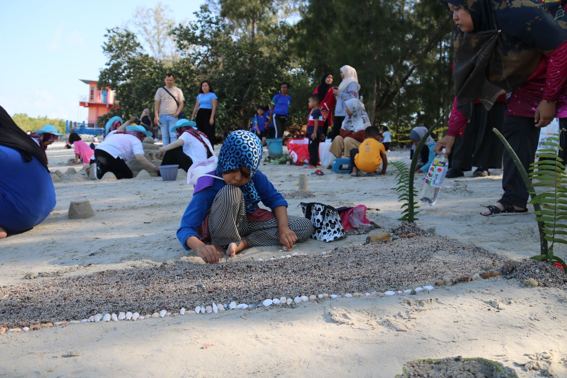 峇眼拉浪海滩今明日从早到晚 举办年度海滩嘉年华