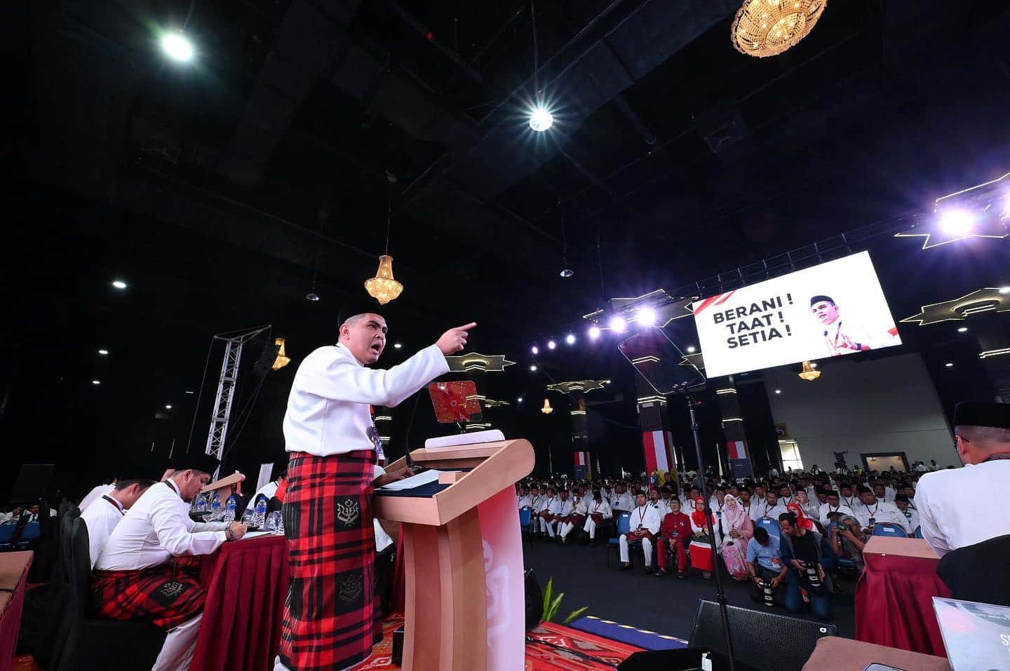 PH-BN compatibility more evident in Pulai, Simpang Jeram by-election — Umno youth chief