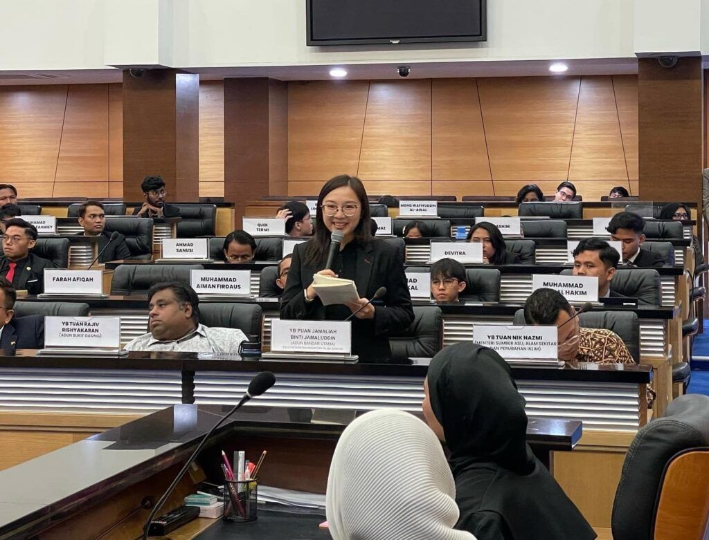 இளம் பேச்சாளர்களின் வியப்பூட்டும் வாதத்திறன் - ஆட்சிக்குழு உறுப்பினர் ஜமாலியா பெருமிதம்