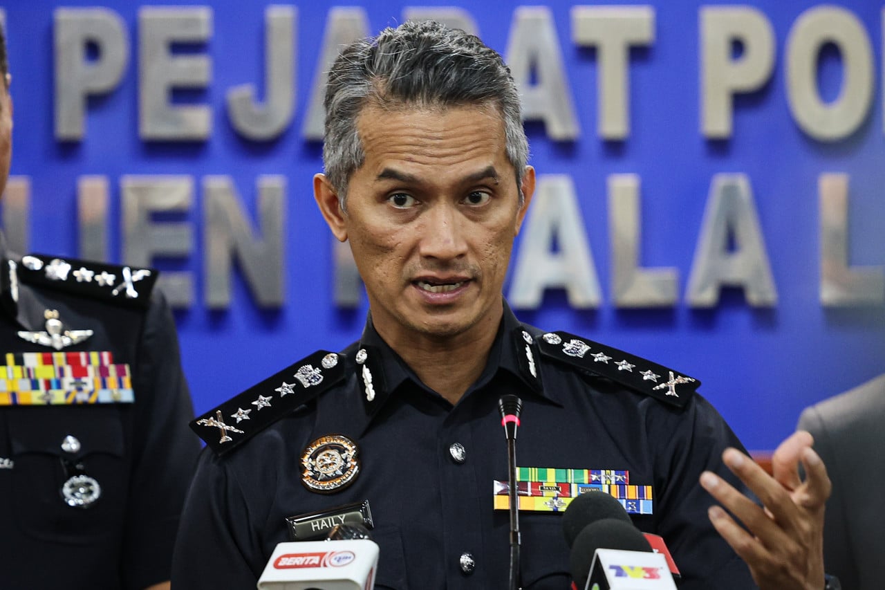 Police record statement from Ipoh Timur MP