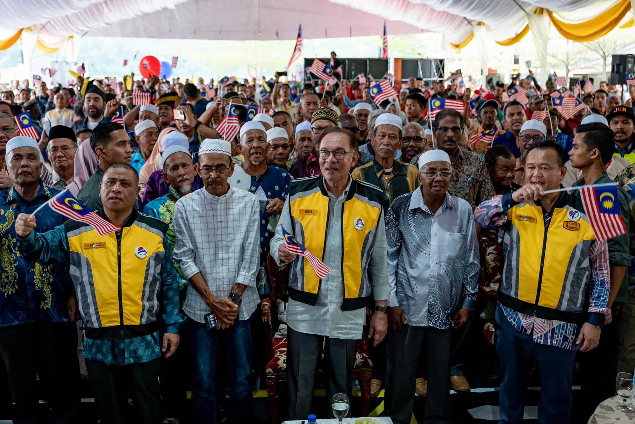 Anwar announces additional RM30 mln allocation for upgrading Gerik-Jeli Highway