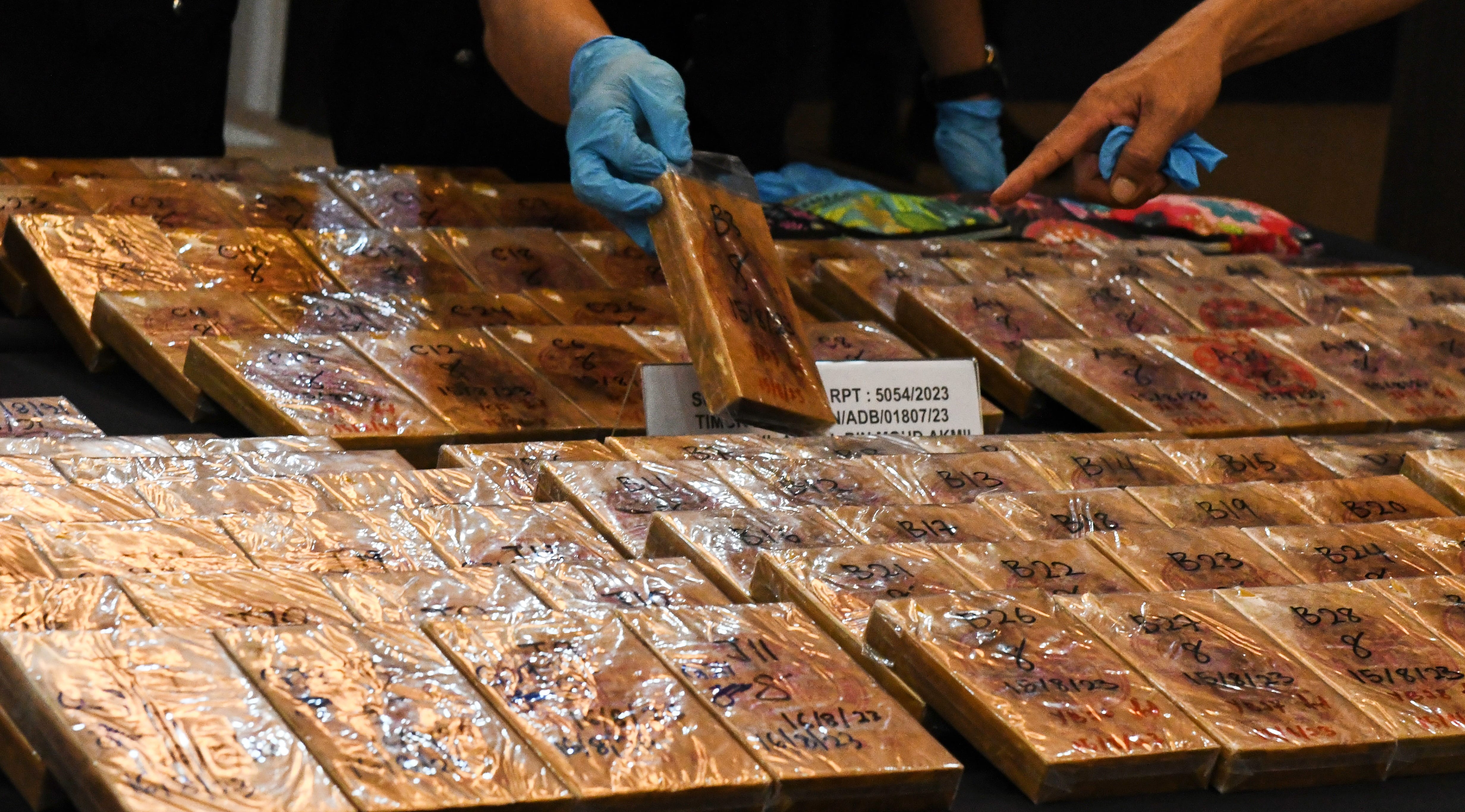 Makmal proses heroin diserbu, dadah bernilai RM5.78 juta dirampas
