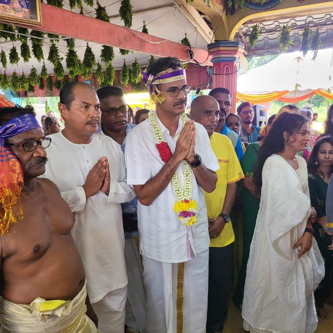 புக்கிட் மின்யாக் தோட்ட ஸ்ரீ புவன மாரியம்மன் ஆலயத் திருவிழா- ஆட்சிக்குழு உறுப்பினர் ராய்டு சிறப்பு வருகை