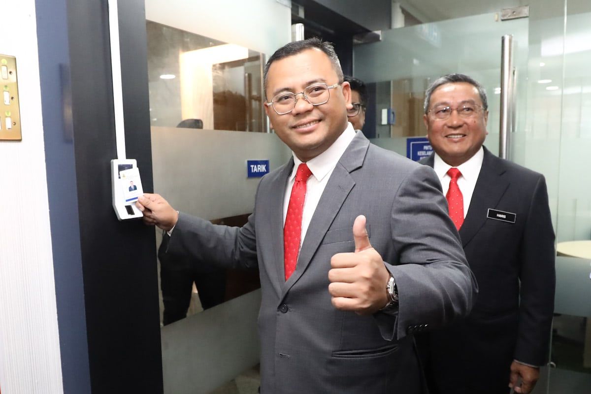 Amirudin begins new term as MB