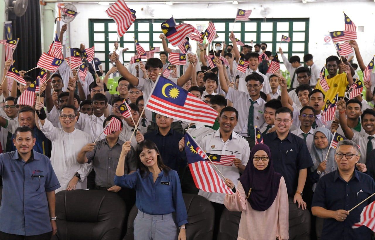 张念群：3机构合作宣导   模拟投票计划扩至全国学校