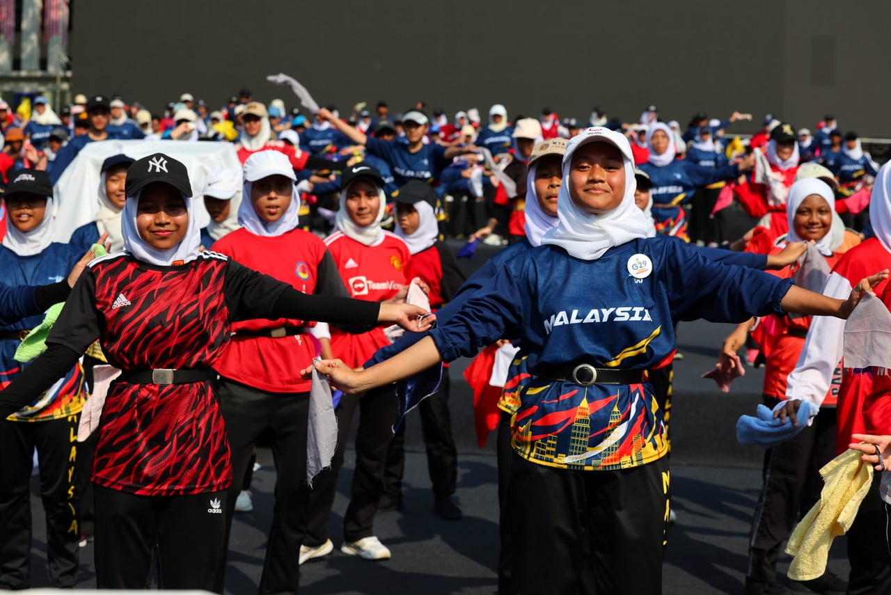 1,500 students to make human formation of National Day logo