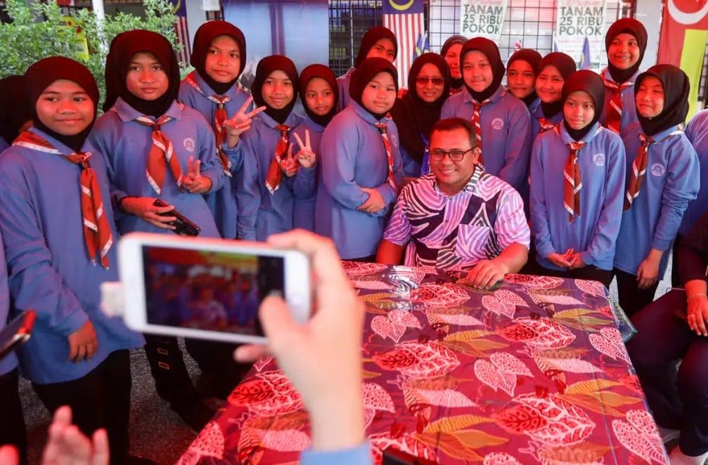 雪政府有意与学校制服团体配合  阿米鲁丁：共同推志愿者计划