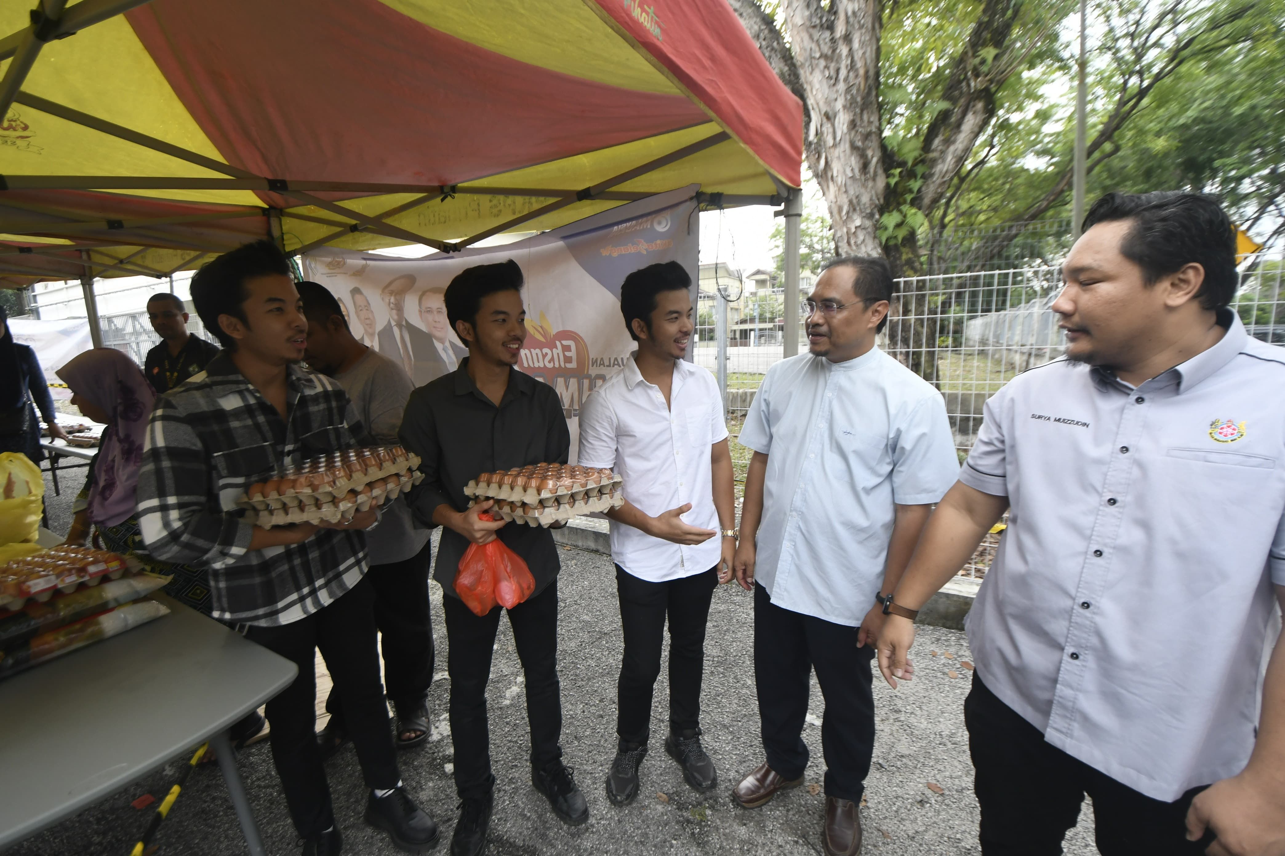 Jimat belanja dapur, jualan murah terus dinanti orang ramai