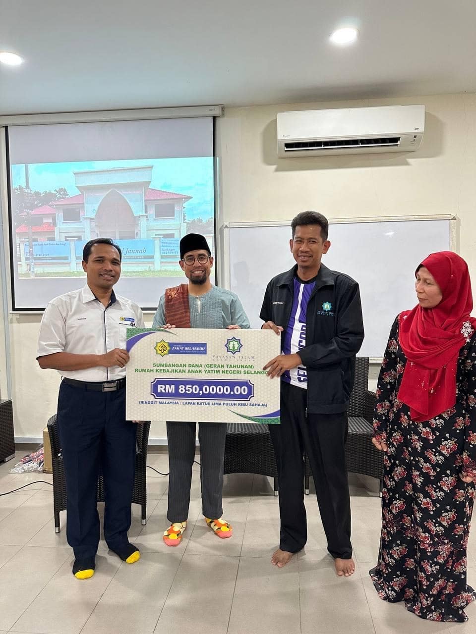 Zakat Selangor sumbang RM850,000 bantu 25 rumah anak yatim kendalian YIDE