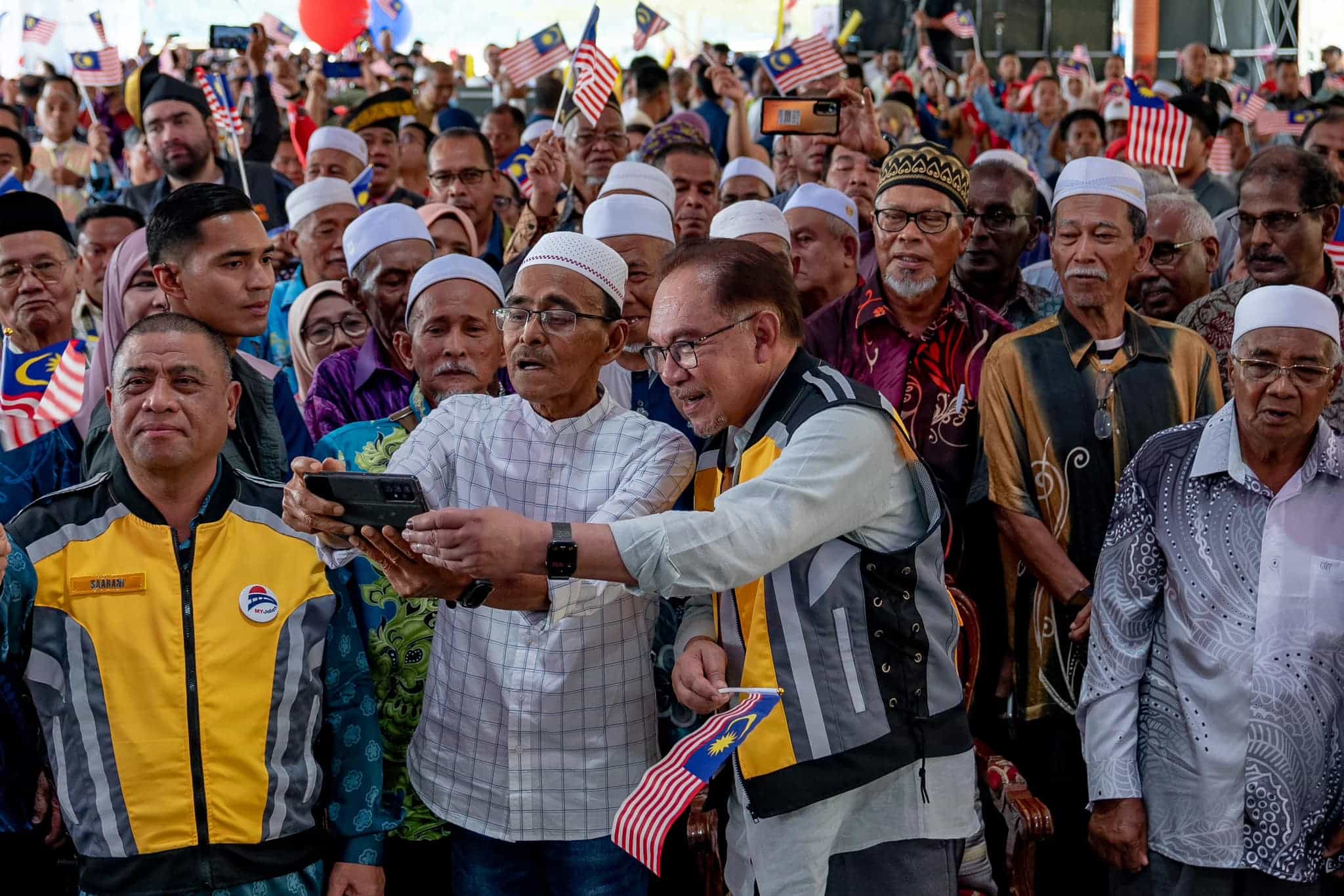 PM umum sagu hati RM1,000 kepada waris korban pembinaan jalan Gerik-Jeli