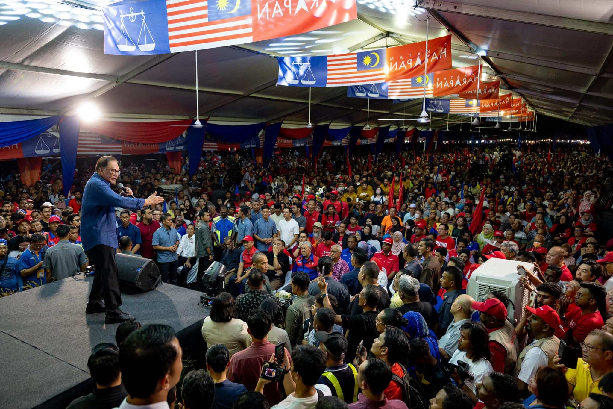 Do not get hoodwinked, go online to verify dubious claims — Anwar