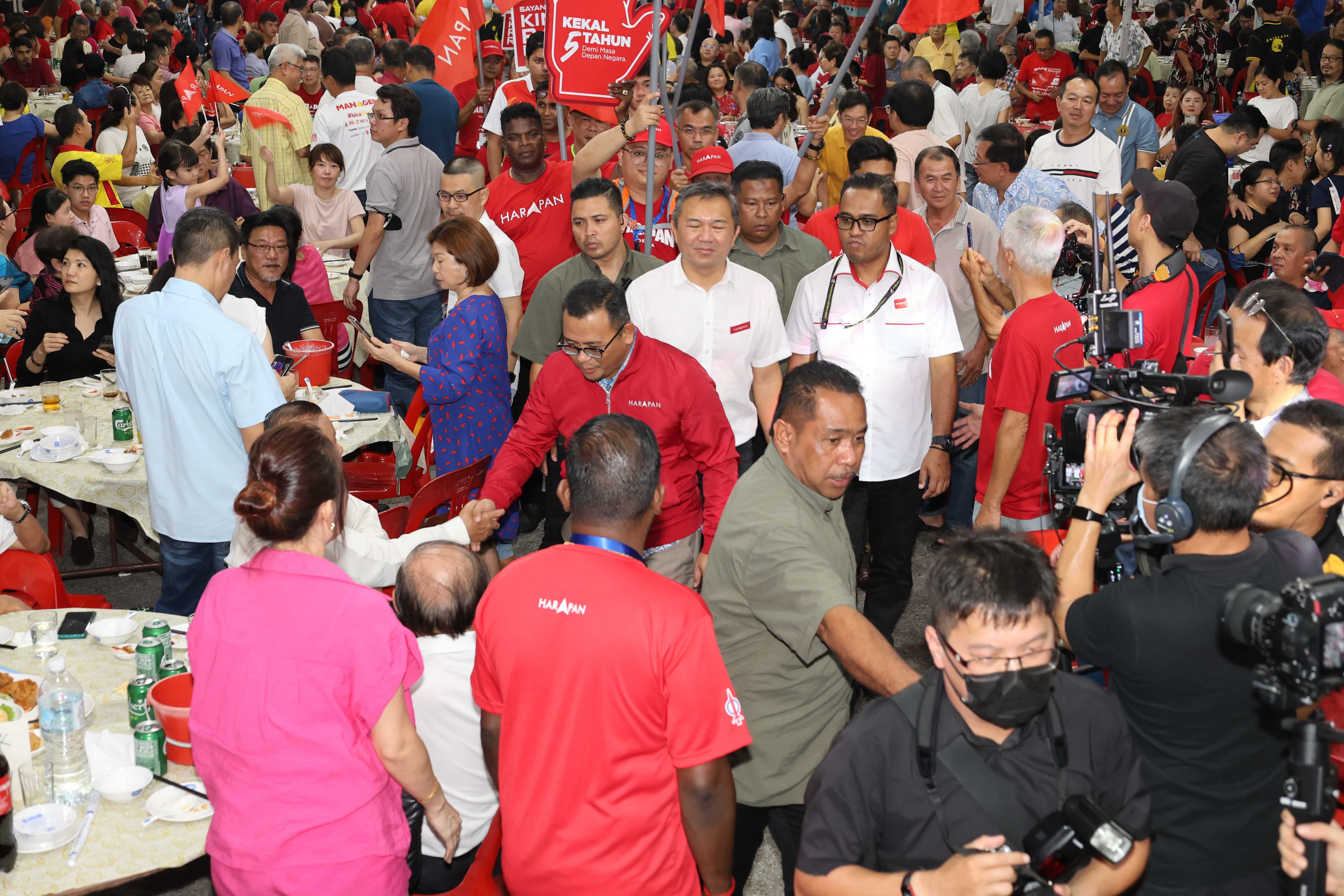 （视频）阿米鲁丁从北到南助选 有信心再执政雪州5年 吁家长提醒孩子812投票日