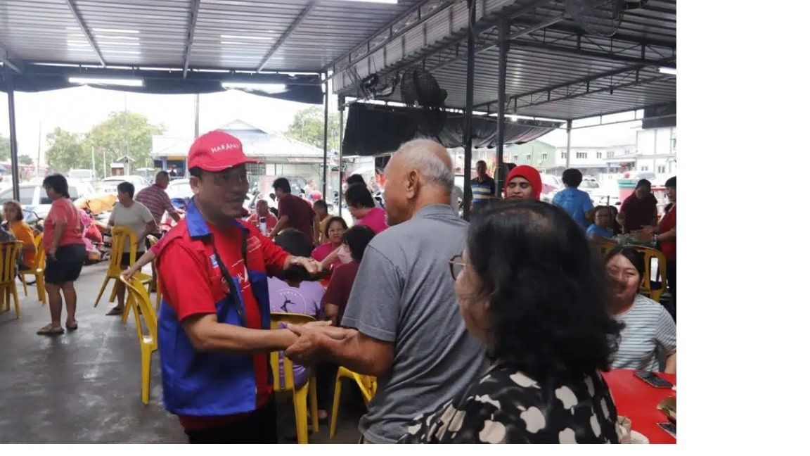 蓝眼丹绒士拔竞选团队 安排120辆交通载选民去投票